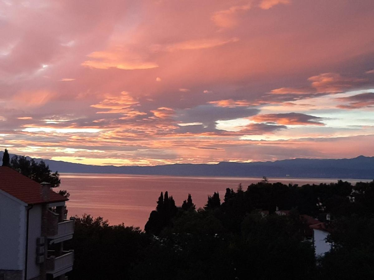 Apartman Moris Malinska Zewnętrze zdjęcie