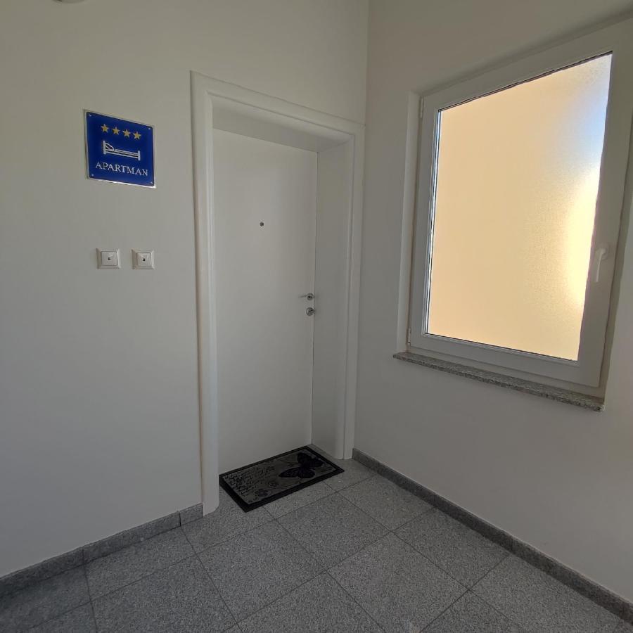 Apartman Moris Malinska Zewnętrze zdjęcie
