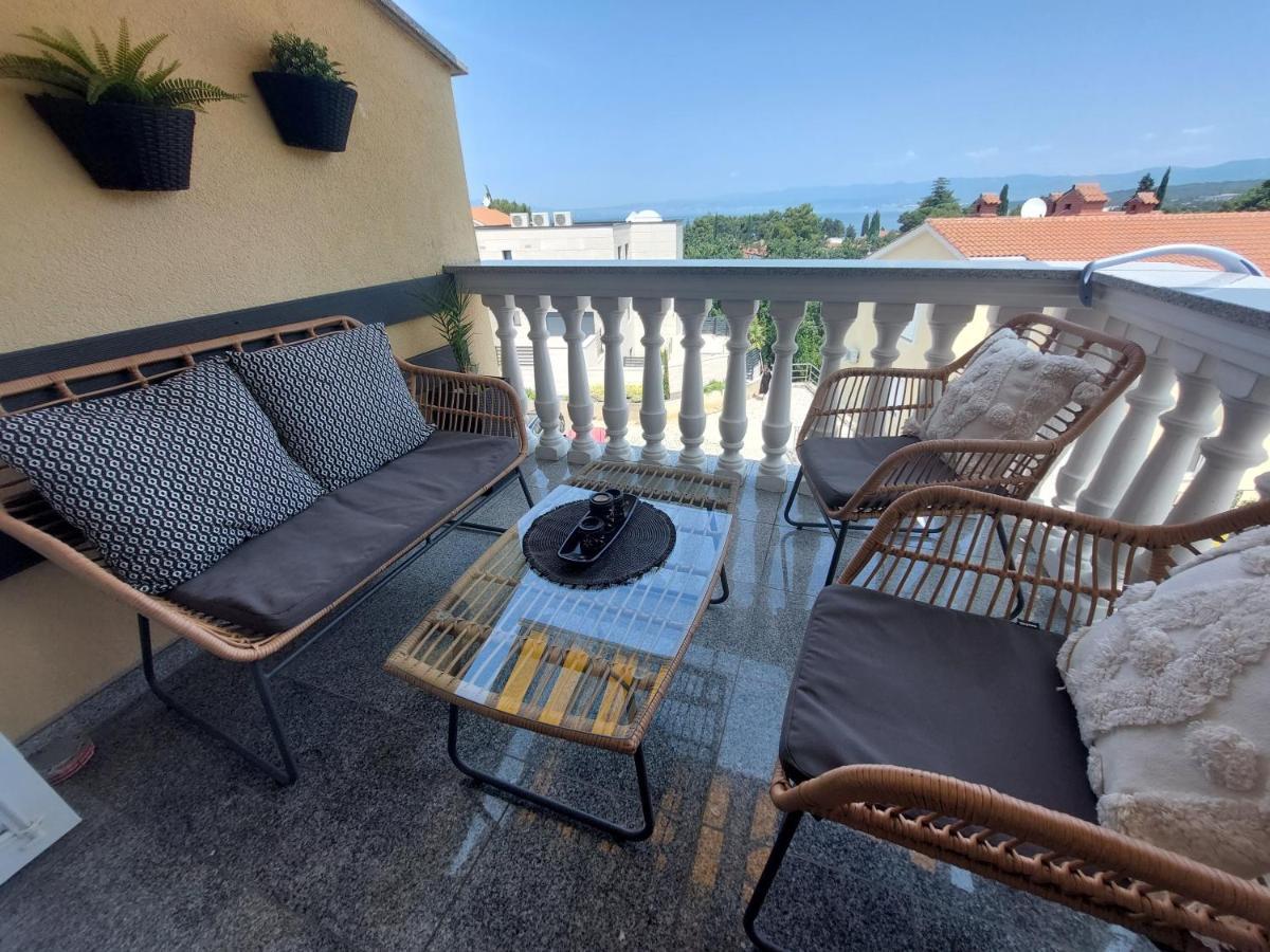 Apartman Moris Malinska Zewnętrze zdjęcie