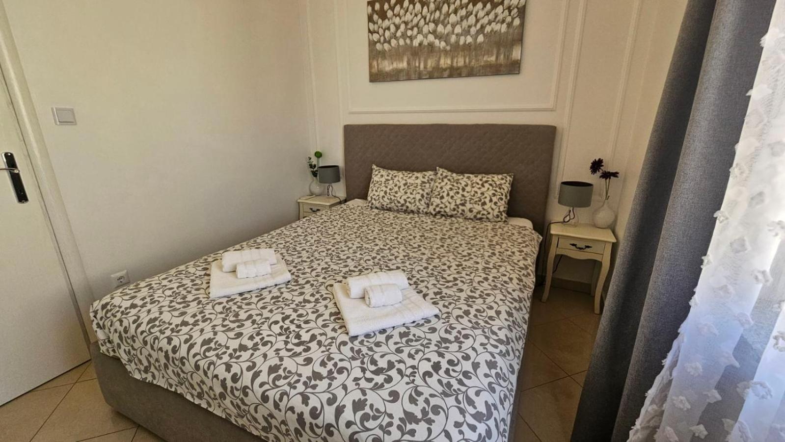 Apartman Moris Malinska Zewnętrze zdjęcie